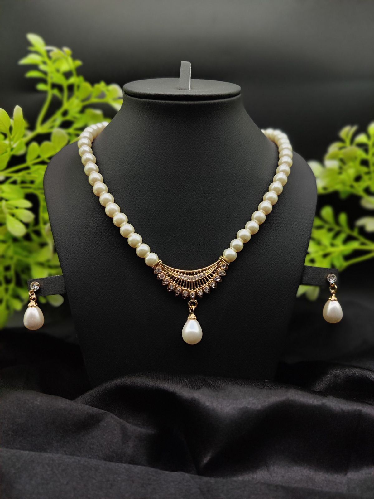 ✨ Imported Pearl Perfection Dual-Strand Necklace Set with Elegant Teardrop Pendant
